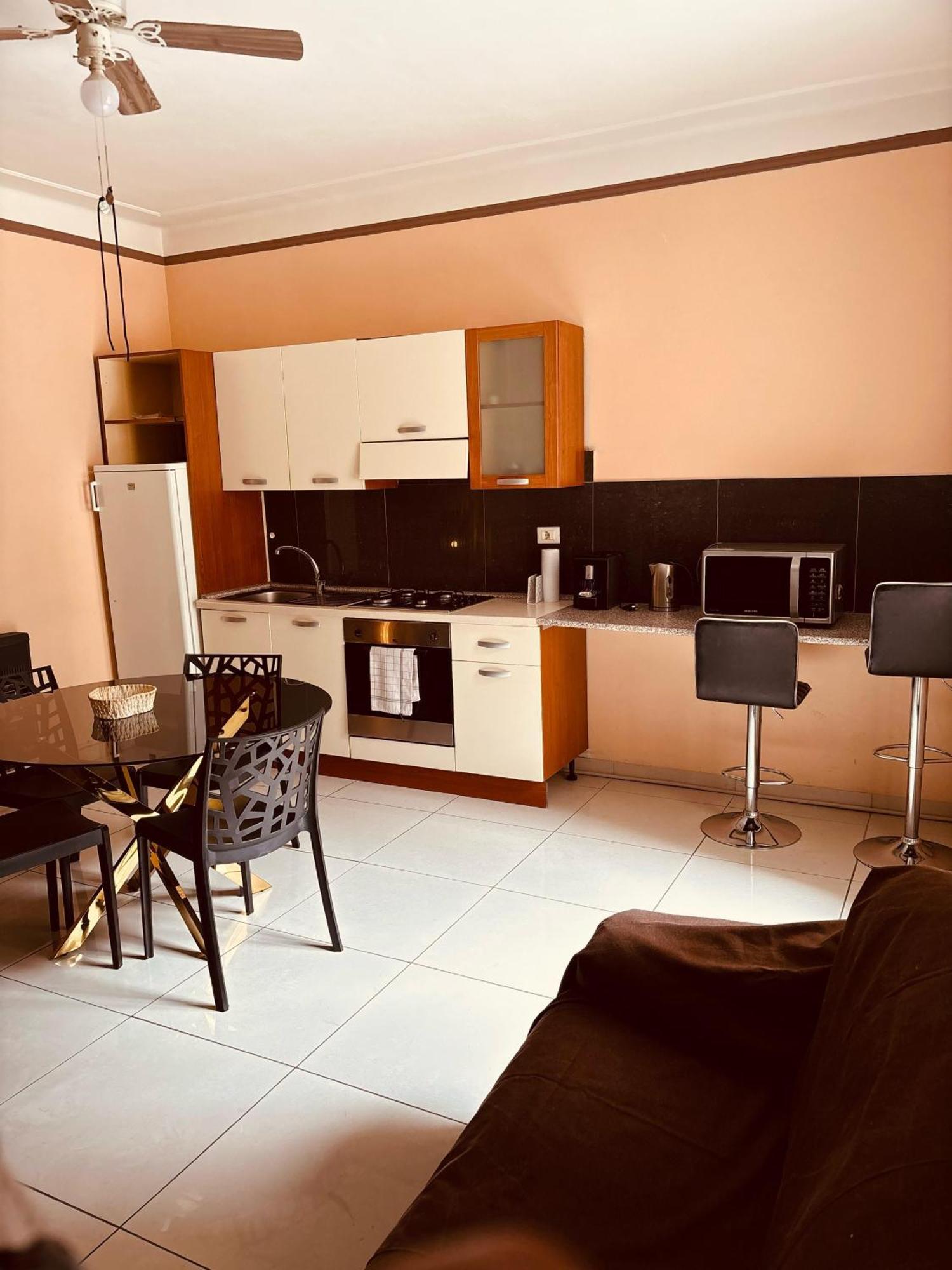 Brown Apartment Sanremo Exterior photo